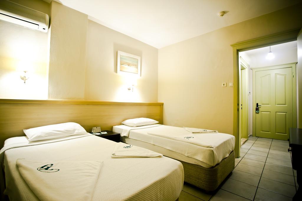 מרמריס T&G Apartments חדר תמונה