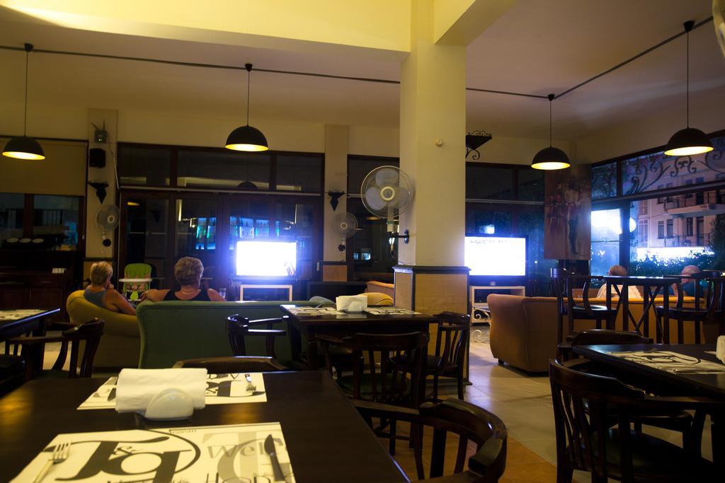 מרמריס T&G Apartments חדר תמונה
