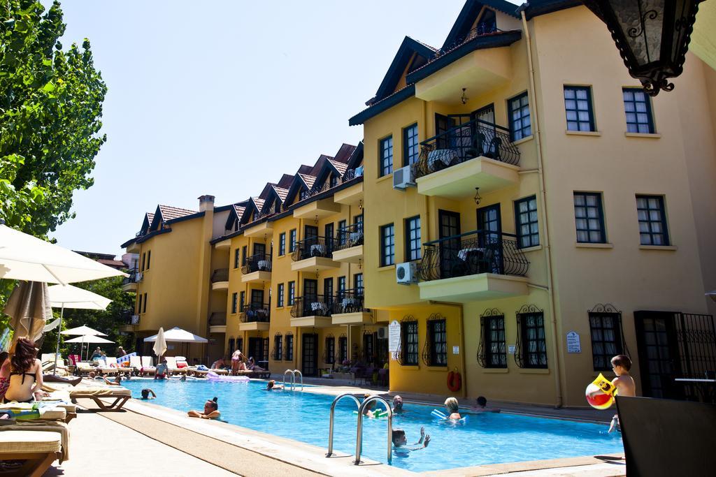 מרמריס T&G Apartments חדר תמונה